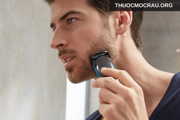 Bắt đầu bằng việc cạo râu sạch sẽ