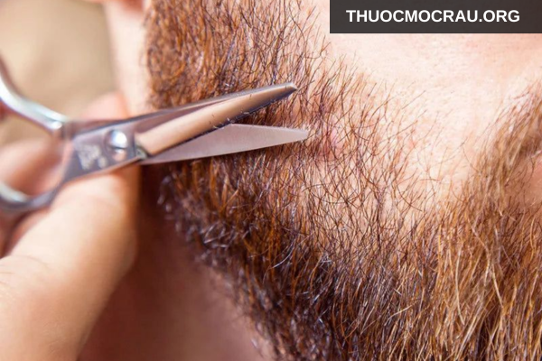 Tỉa và tạo hình râu cằm đúng cách
