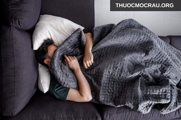 Lối sống ảnh hưởng đến râu mọc